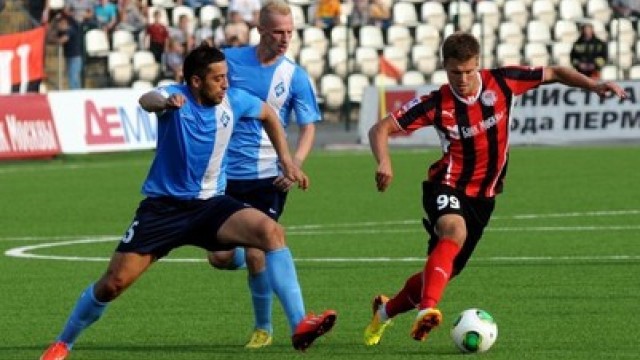 Снимка: Петър Занев се разписа от дузпа при равенство на 