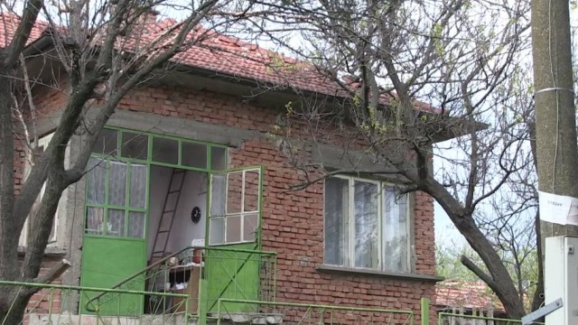 Снимка: Все още издирват нападателите на ограбеното семейство в русенско село