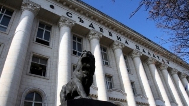 Снимка: Новият търг за емблемата на ЦСКА - най-вероятно през месец май