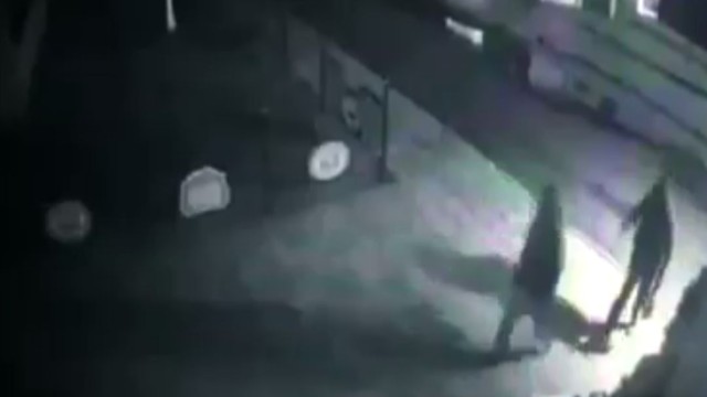 Снимка: Вижте кадри преди пожара в ресторанта, в който беше прострелян Митьо Очите