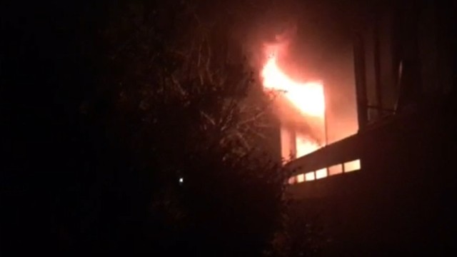Снимка: Пожар горя в столичния кв. 