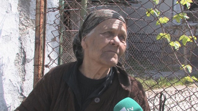 Снимка: Баба Станка от село Кравино получи помощ и подкрепа от цялата страна