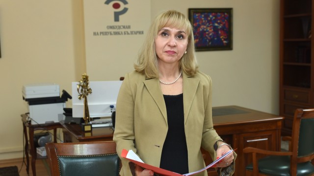 Снимка: Омбудсманът настоява НЗОК да информира онлайн пациентите, останали без лични лекари