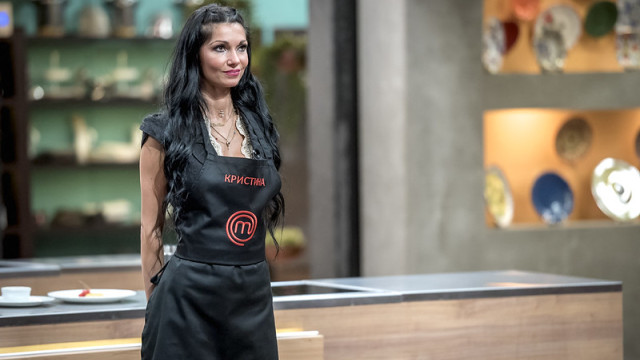 Моделът Кристина Казакова напусна кухнята на MasterChef