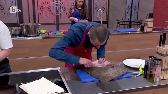 Сините не знаят как да филетират калкан