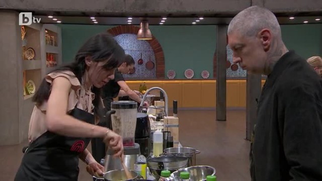 Неда превзе всички котлони в кухнята