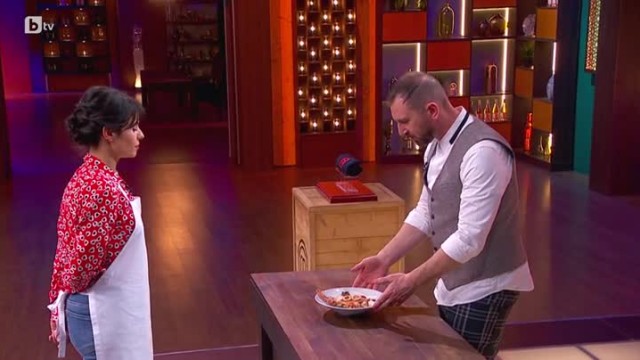 Мария и Цветелина представят своите копия на 
