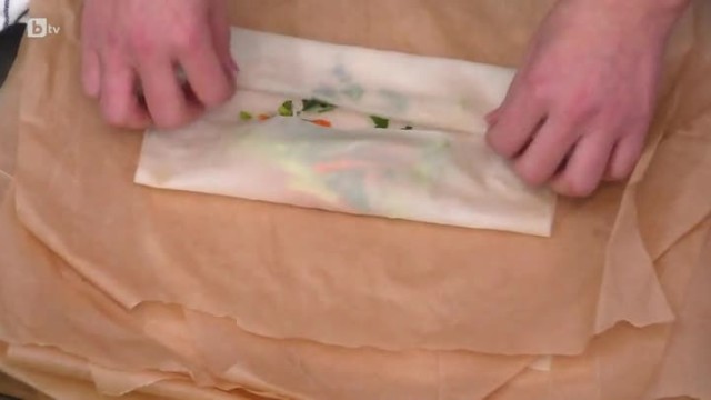 Лесно ли се завива пролетно руло?