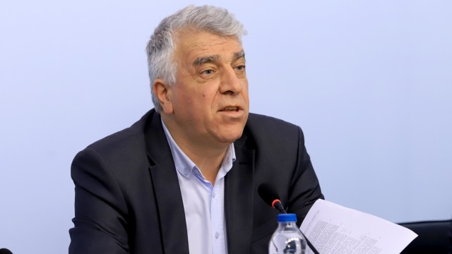Снимка: Румен Гечев: „Да, България“ си подава топката с ДПС