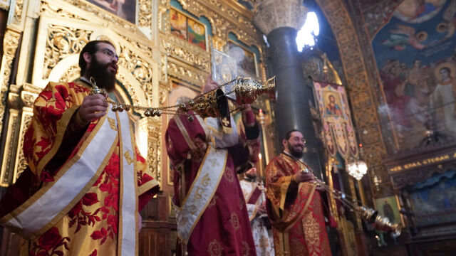 Снимка: 27 февруари: Имен ден