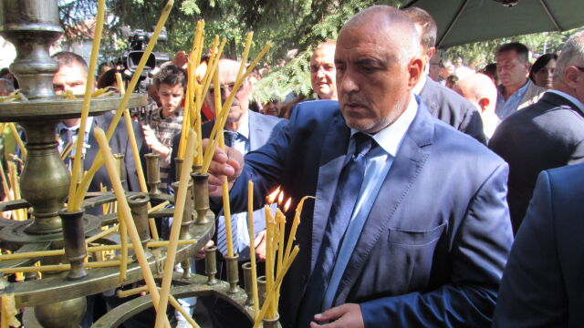Снимка: Борисов: „Христос Воскресе! Желая на всички българи здраве и спокойни дни