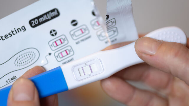 Снимка: Над 17 000 аборта през 2025 г. у нас, 1600 от тях са при тийнейджърки