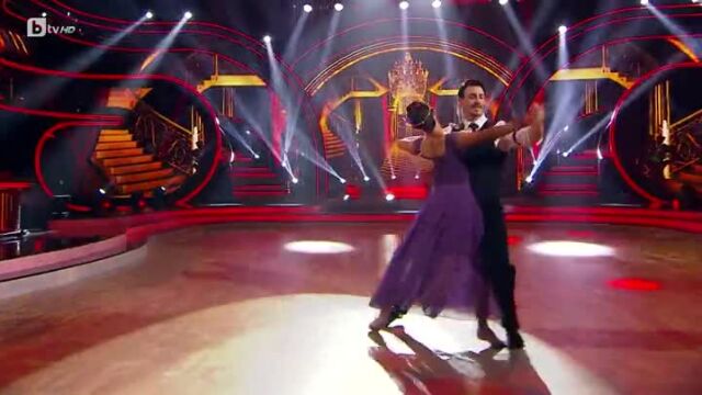 Снимка: Виктор Стоянов тренира за Dancing Stars с 