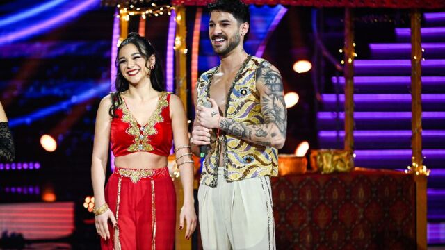 Снимка: Ето колко сценични костюми са сменили участниците в „Dancing Stars“ досега (СНИМКИ + ВИДЕО)