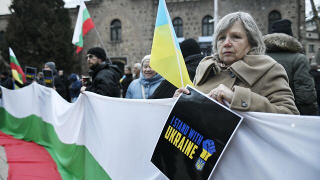Снимка: Още един месец помощ за украинските бежанци, готви се нова програма