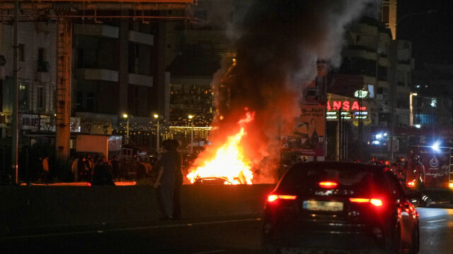 Снимка: Израел нанесе „мащабни удари“ по Техеран