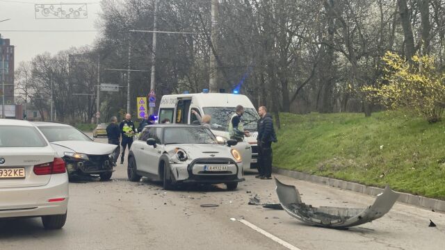 Тежка катастрофа в София: Задръстването е огромно 