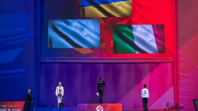 Снимка: Световната централа по художествена гимнастика разследва награждаване в София 