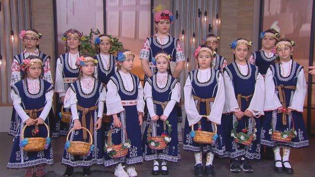 Специален поздрав за зрителите на bTV: Празнуваме Лазаровден с малките пазители на традицията от с. Герман