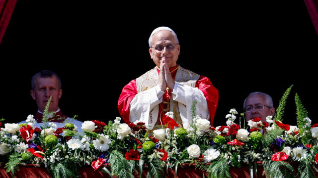 Снимка: Обръщението на папата Urbi et Orbi: Нека онези, които имат силата да разпалват войни, да изберат мира