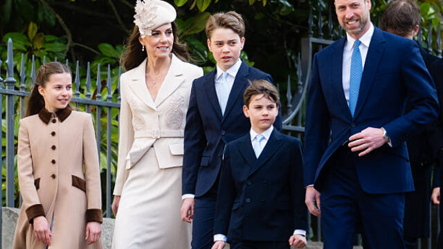 Снимка: Кейт и Уилям отбелязаха Великден с кралското семейство – след 2 години отсъствие