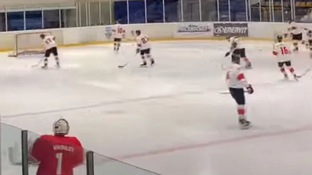 Снимка: Паднахме от Киргизстан на хокей насред София