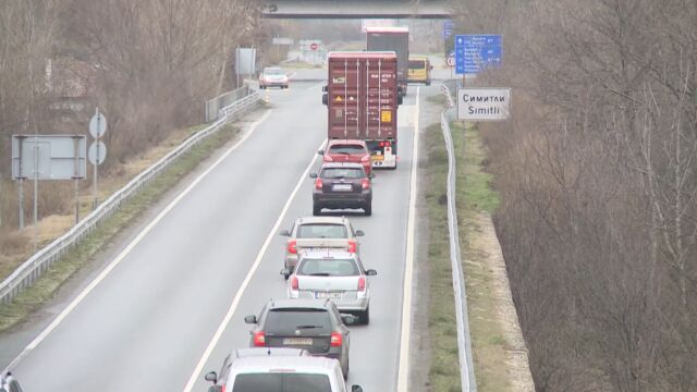 Над 190 000 коли напускат София: Полицията с мерки срещу трафика за празниците