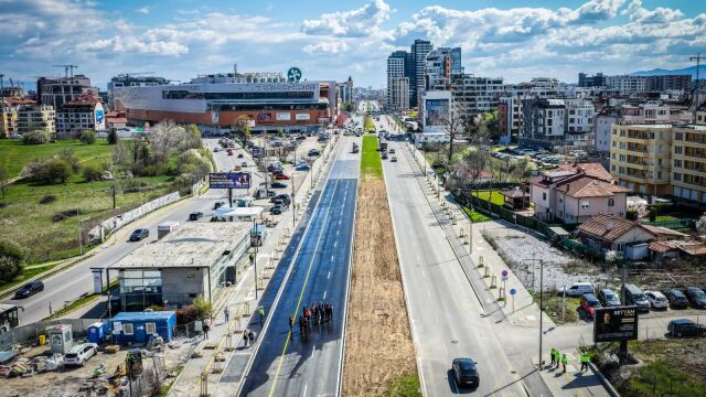 Снимка: Пускат движението по „Тодор Каблешков“, булевардът е напълно завършен 