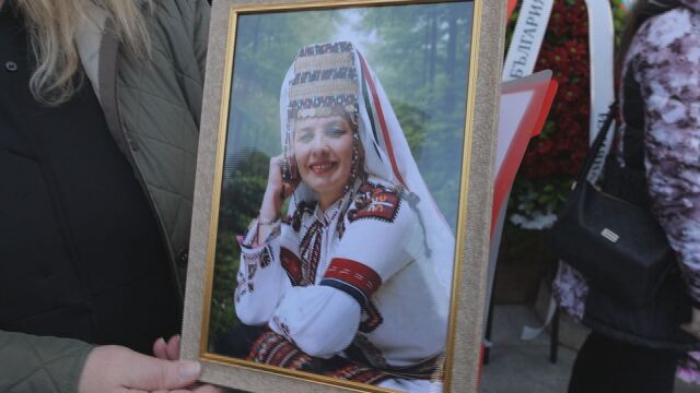 Снимка: „Странджа осиротя“: Сбогуваме с народната певица Янка Рупкина