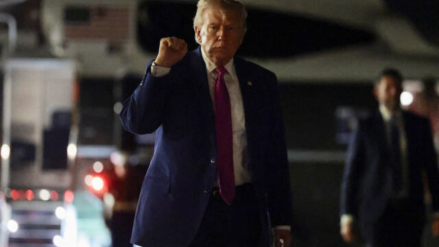 Снимка: Тръмп: Най-големите танкери в света идват към САЩ, за да се заредят с най-добрия и 