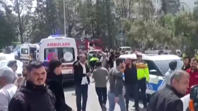 Снимка: След стрелбите в училища: Турската полиция задържа 83 души, блокира стотици акаунти в социалните мпежи 