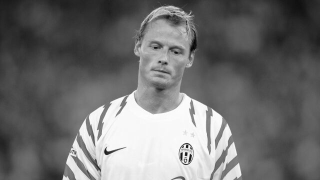 Снимка: Влак помете емблематичен вратар на Ювентус, Ливърпул и Арсенал