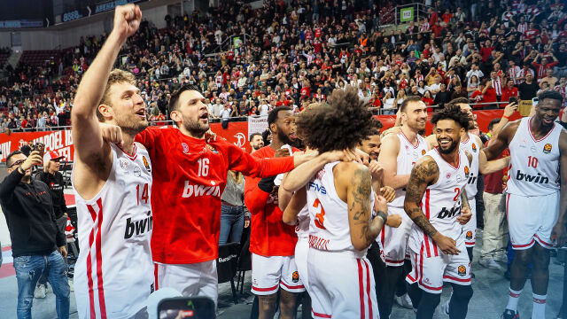 Снимка: С фотофиниш: Саша Везенков е №1 по точки в Евролигата