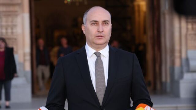 Снимка: 10 години затвор за бивш министър на отбраната заради пране на пари