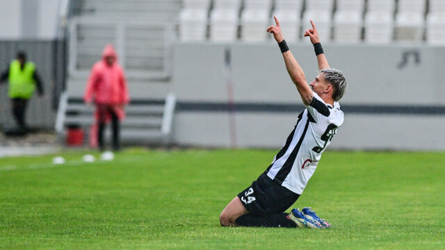 Снимка: 6 години по-късно: Финалът отново е ЦСКА - Локомотив