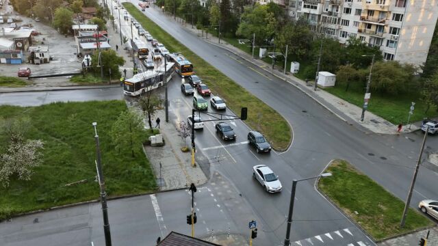 Снимка: Катастрофа между автобус и тротинетка в София
