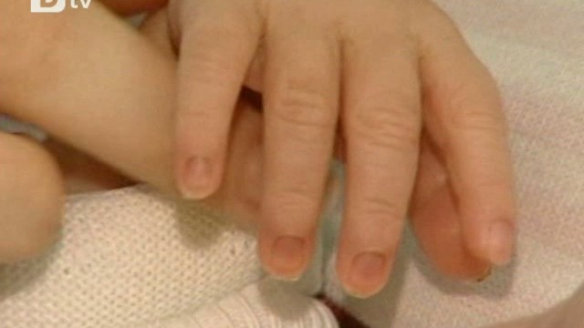 Снимка: Изписват от болница бебе, родено в 21-ата си седмица