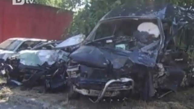 Снимка: Черен 1 август: Катастрофа в Силистренско отне четири живота 