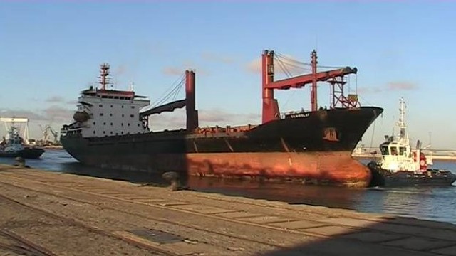Снимка: Борисов приема на среща близките на българските моряци в Испания