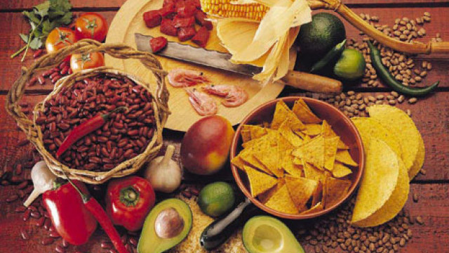 Снимка: Турист съди верига мексикански ресторанти за 100 000 долара за прекалено пикантна салса