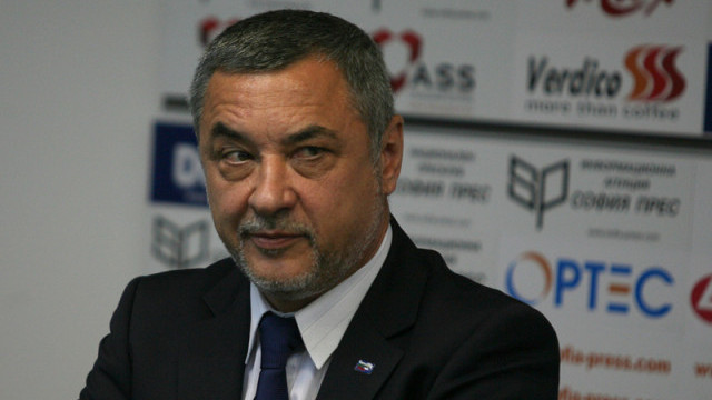 Снимка: Валери Симеонов нарече „Южен поток” „огромен сапунен мехур”