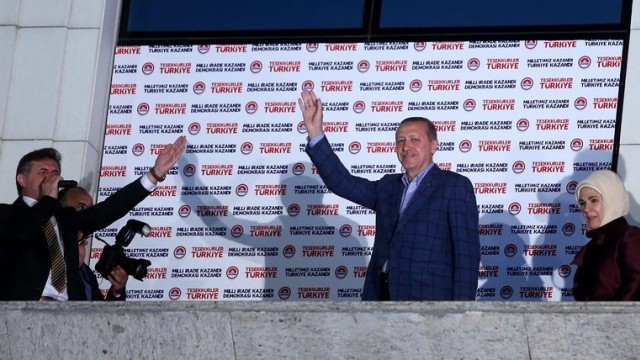 Снимка: Плевнелиев сред гостите на президента Ердоган при встъпването му в длъжност