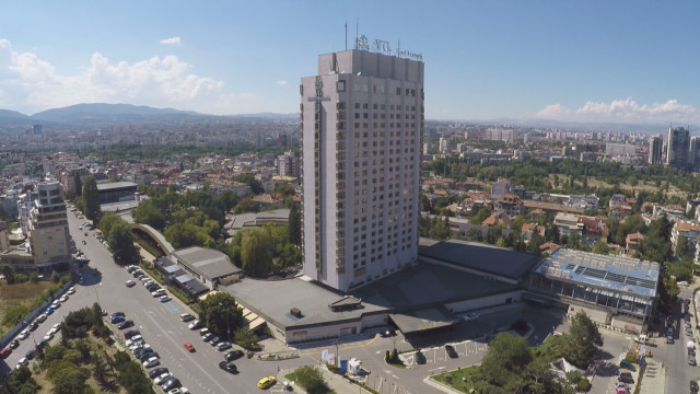 Снимка: Каква е съдбата на Японския хотел