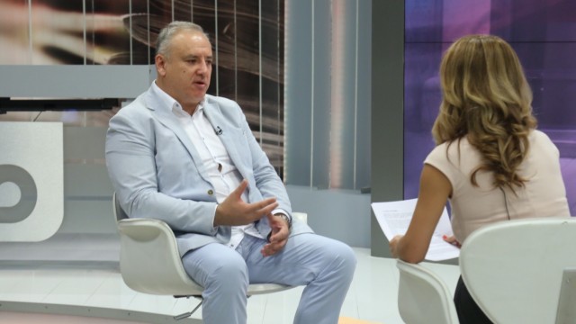 Снимка: Атанас Костадинов (БСП) за ветото на президента: Не може да заменяме бързината срещу законността