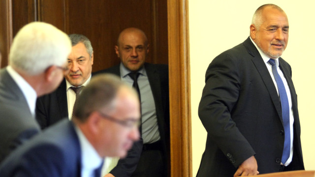 Снимка: 100 дни от управлението на кабинета 