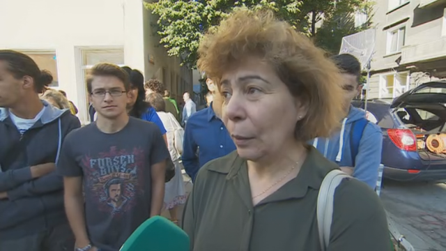 Снимка: Отново има протест в Софийската математическа гимназия