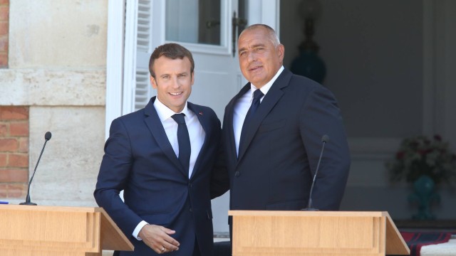 Снимка: Посещението на Еманюел Макрон – за какво се договориха с президента и премиера (ОБЗОР)