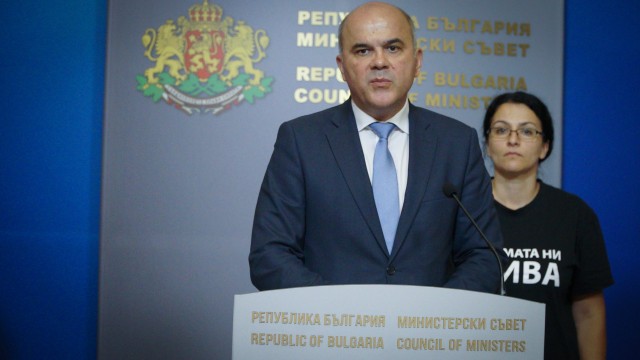 Снимка: Социалният министър: Основните неща в законопроекта за хората с увреждания са запазени