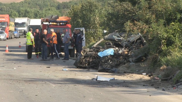 Снимка: Мъж загина в тежка катастрофа на пътя Русе-Бяла