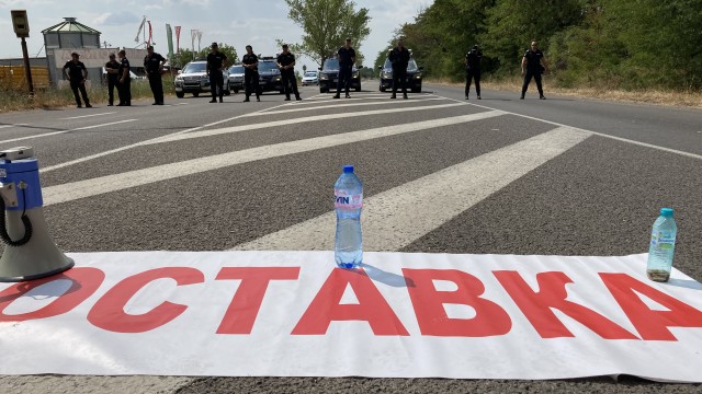 Снимка: Полицията не допуска блокада на АМ 